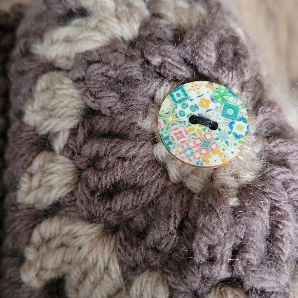 Handmade Crochet Tote - Picture 5 of 8